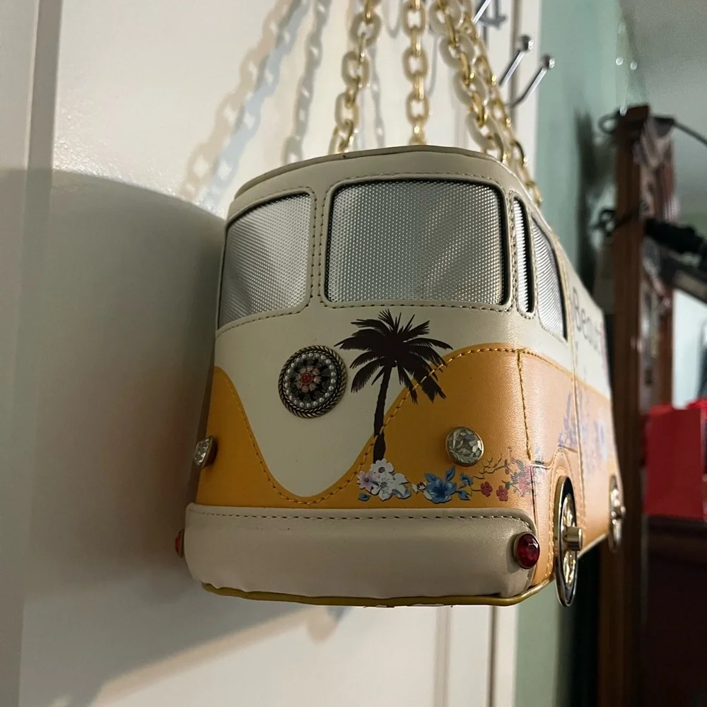 Yellow and White Floral Van Bag - Picture 3 of 11